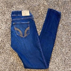 Hollister Super Skinny Jeans - Med. Wash
